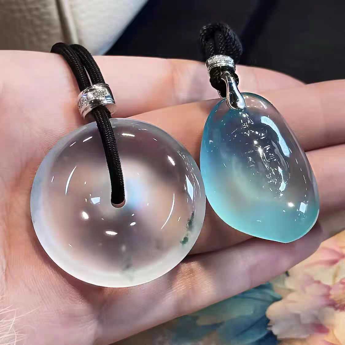 18K金天然翡翠A货平安扣吊坠多样性发货