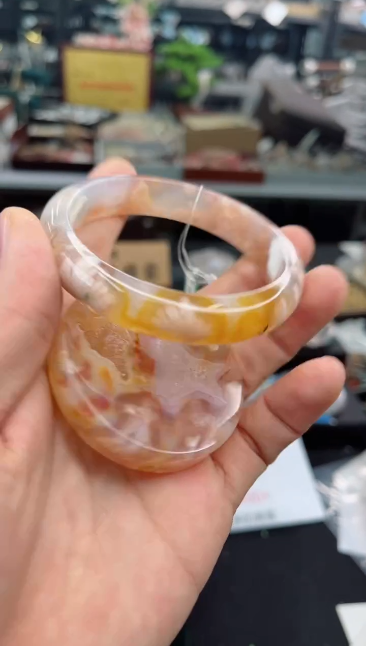 【闪购商品】石英质玉手镯未镶嵌61圈口（赠品镯心）6230501