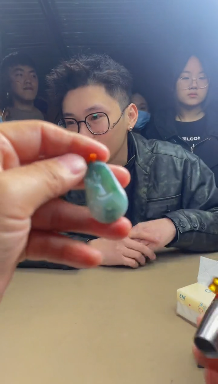 【闪购商品】翡翠颈饰未镶嵌         1716