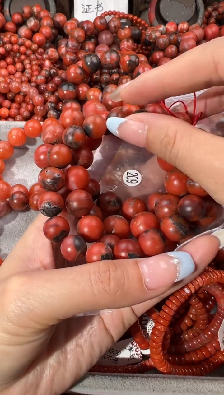 未镶嵌手串南红玛瑙羊*眯12+