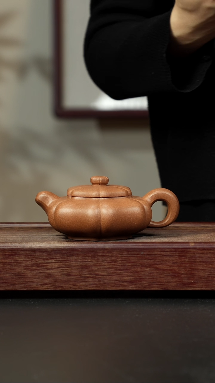 【闪购商品】紫砂茶壶老段 筋纹虚扁