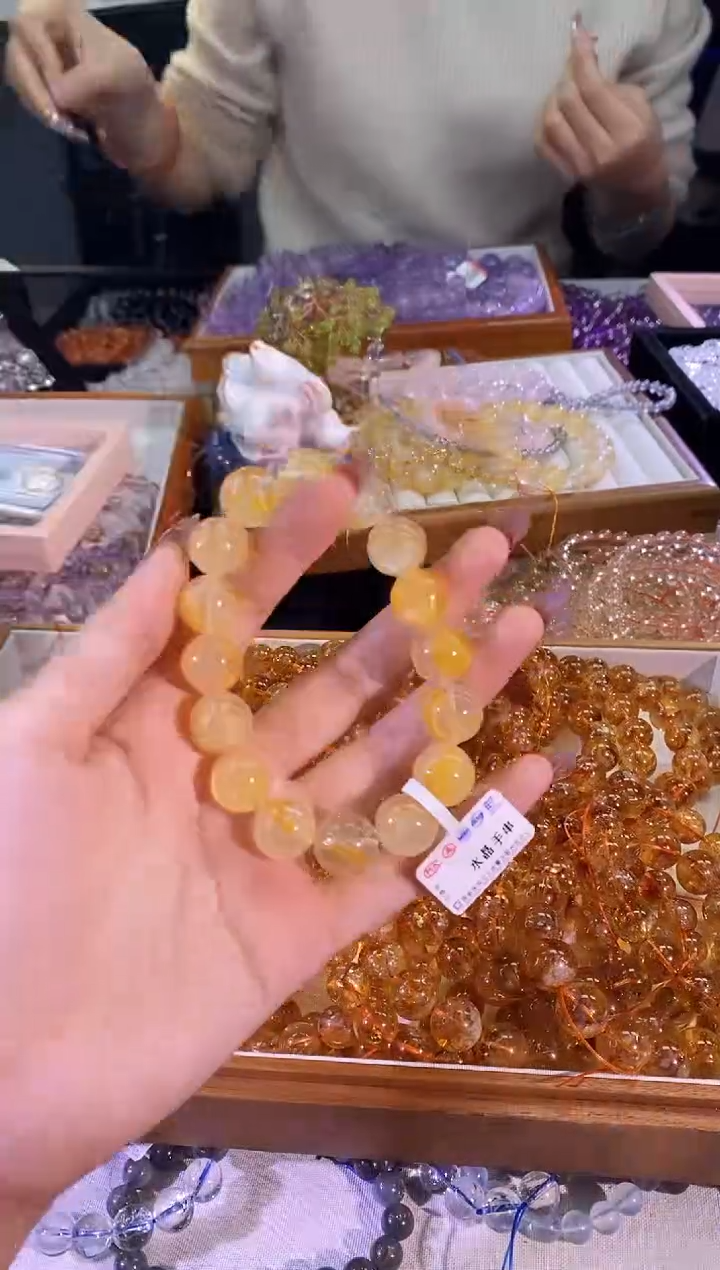 【闪购商品】水晶手链未镶嵌黄浇花桂花13m+多样性发其一