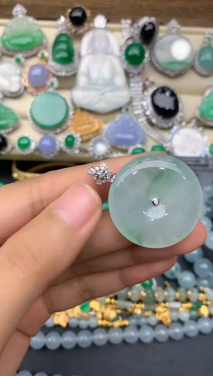 【闪购商品】翡翠颈饰18K金镶嵌175-中国好珍宝