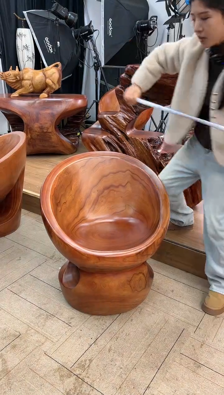 【闪购商品】稳定木实木创意椅子