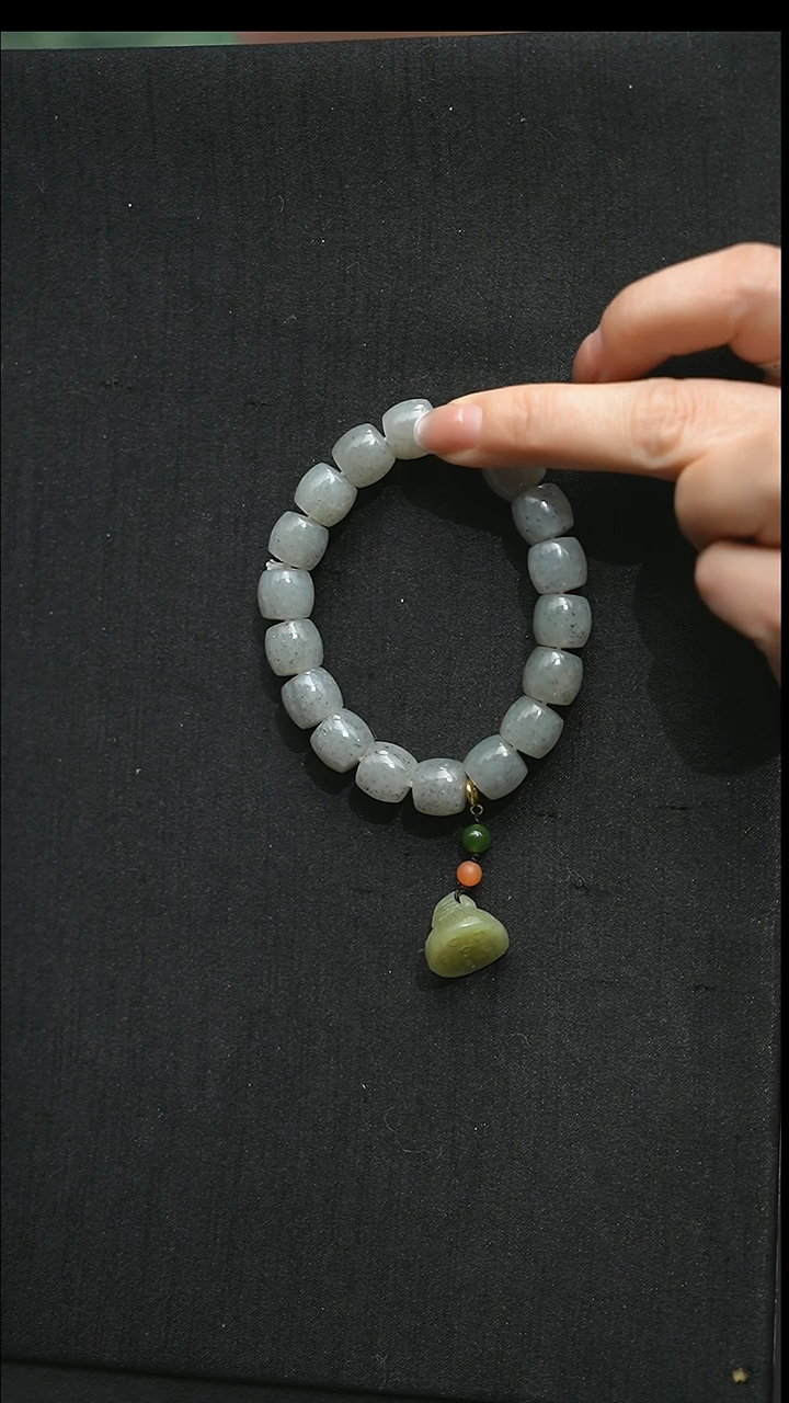 未镶嵌手链和田玉未镶嵌 手链 和田玉