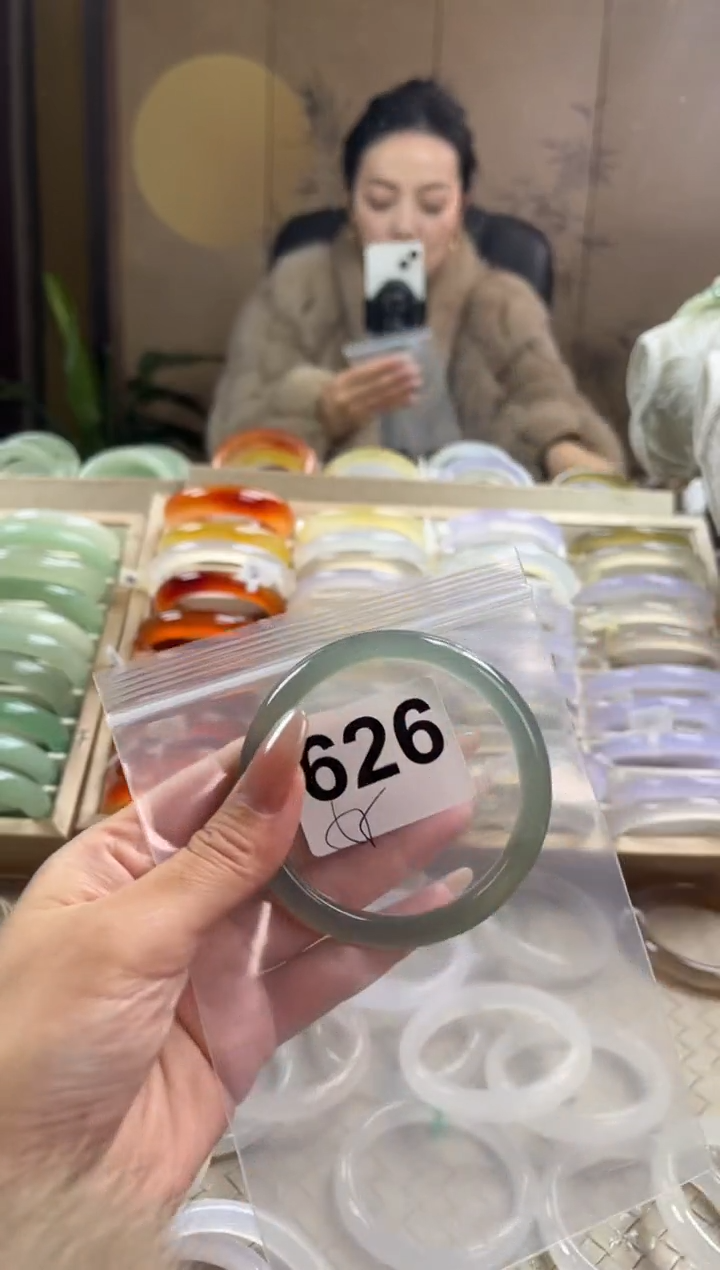 手镯玛瑙/玉髓未镶嵌626