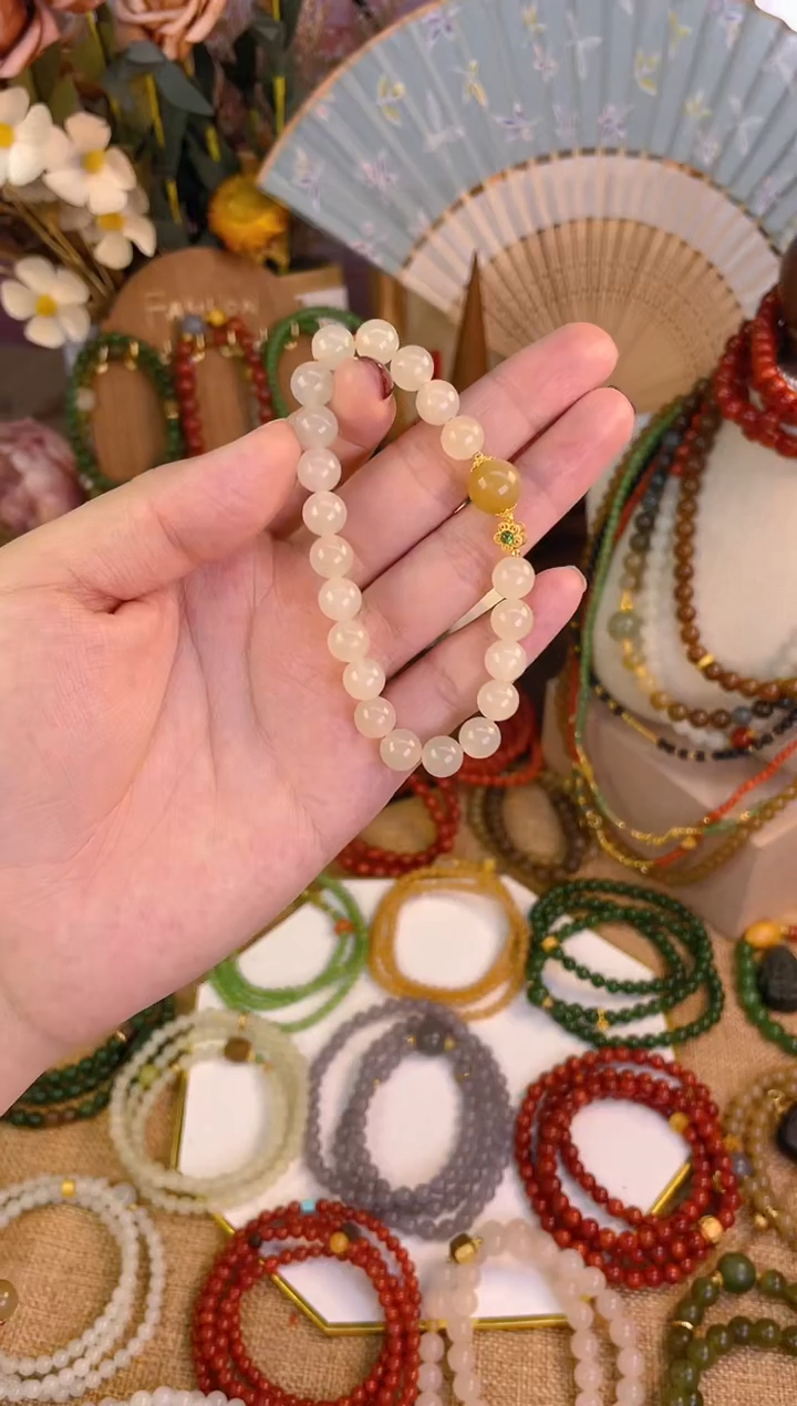 【闪购商品】和田玉手串18K金镶嵌蜂蜜水