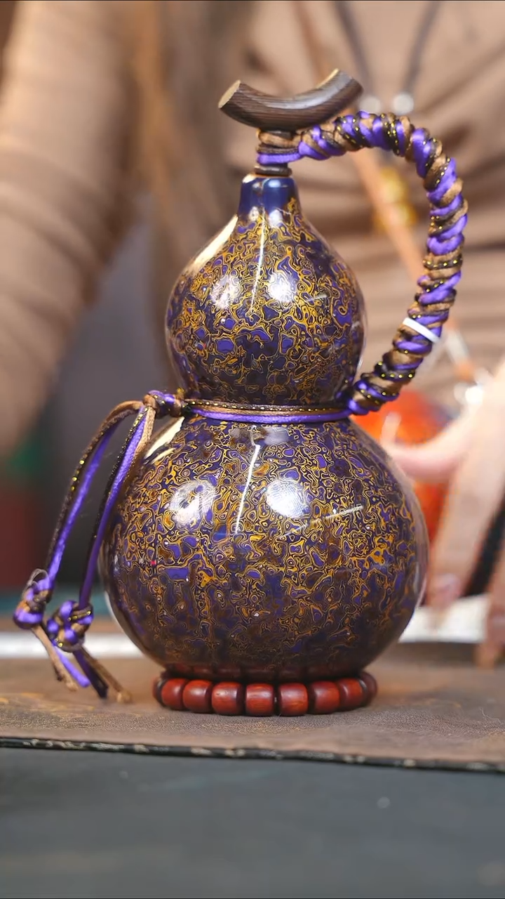 【闪购商品】WQ231漆艺酒葫芦不包手串及旋转底座