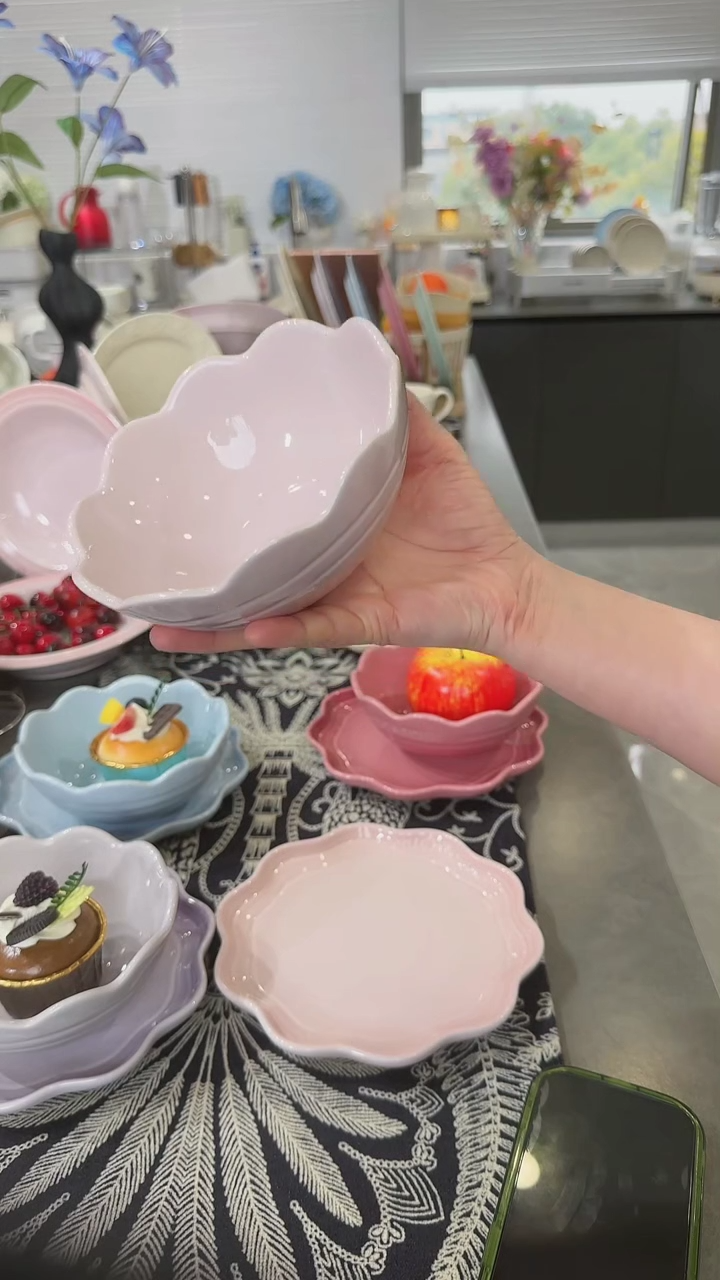 【闪购商品】瓷炻彩花边碗14cm-樱花粉