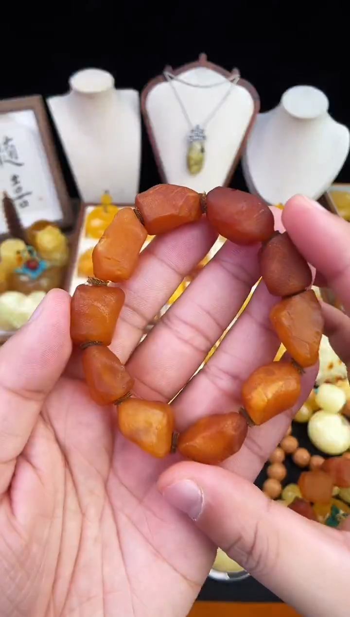 琥珀未镶嵌珠宝奇石柒月