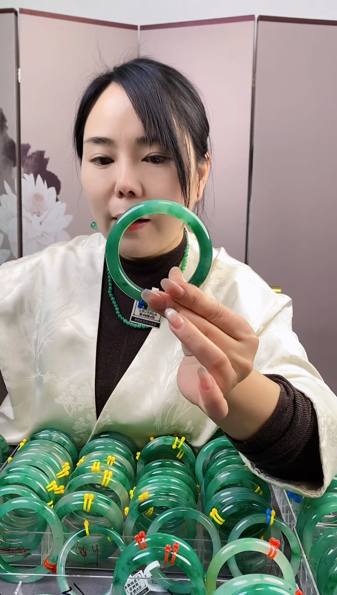 【闪购商品】石英质玉手镯未镶嵌2