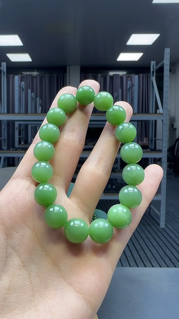 未镶嵌手串和田玉1