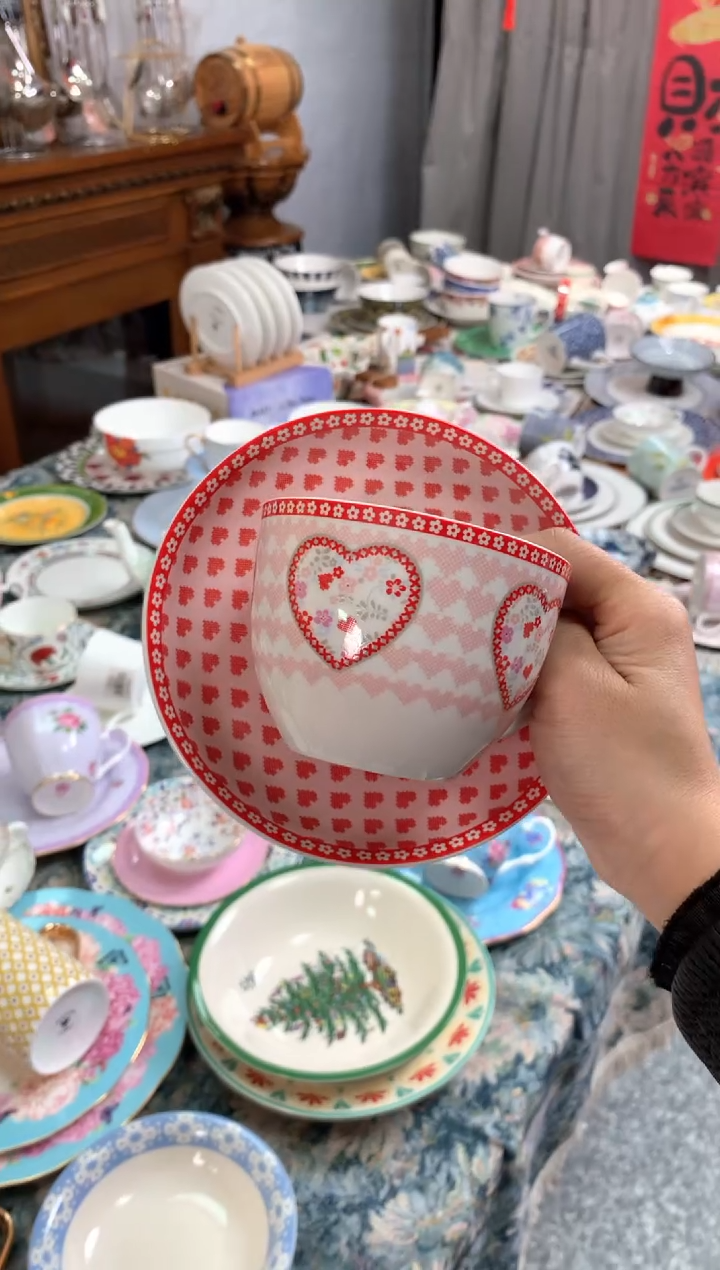 【闪购商品】瓷片陶瓷原单CC791餐具1个