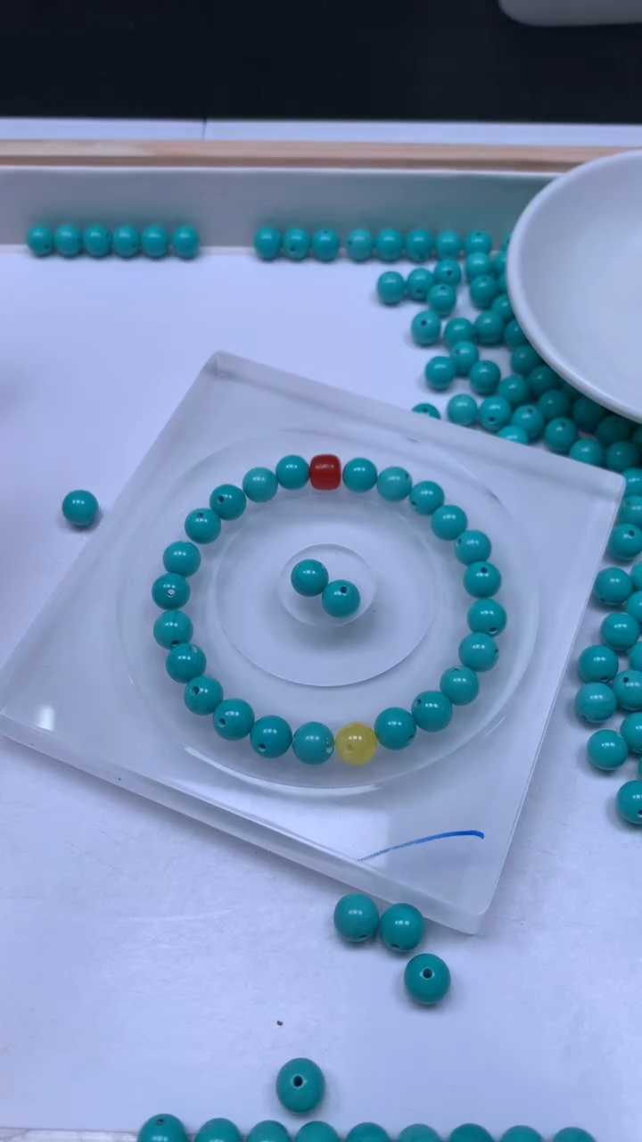 未镶嵌玛瑙手饰B1813 高瓷绿8mm10个9.9元