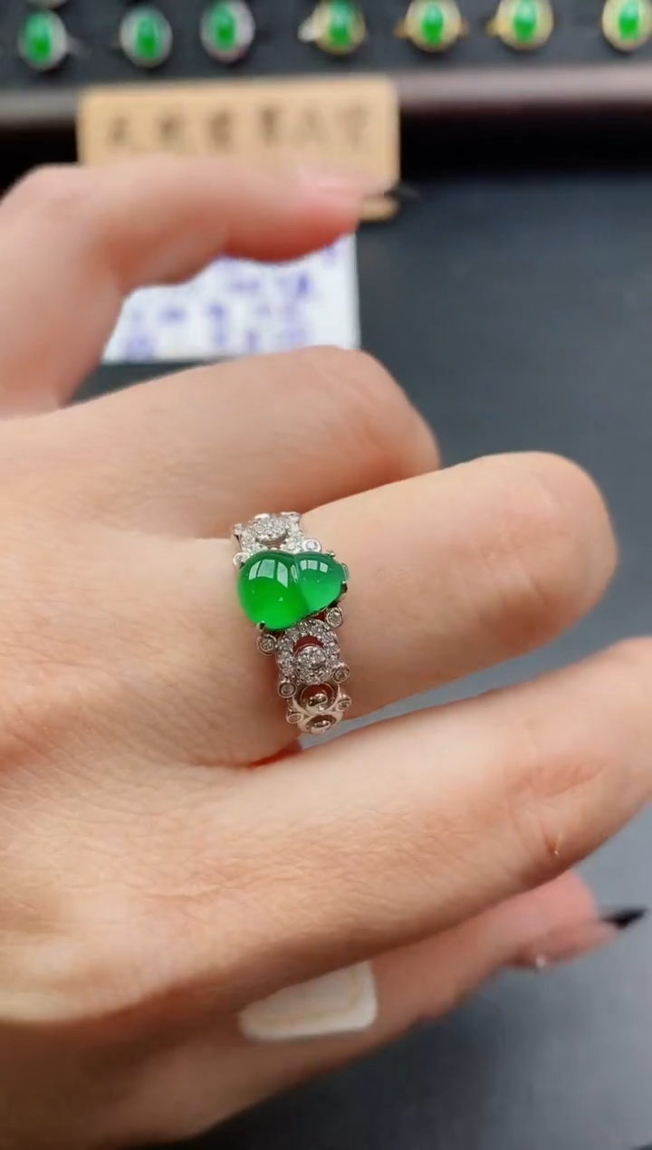 银S925镶嵌戒指翡翠1