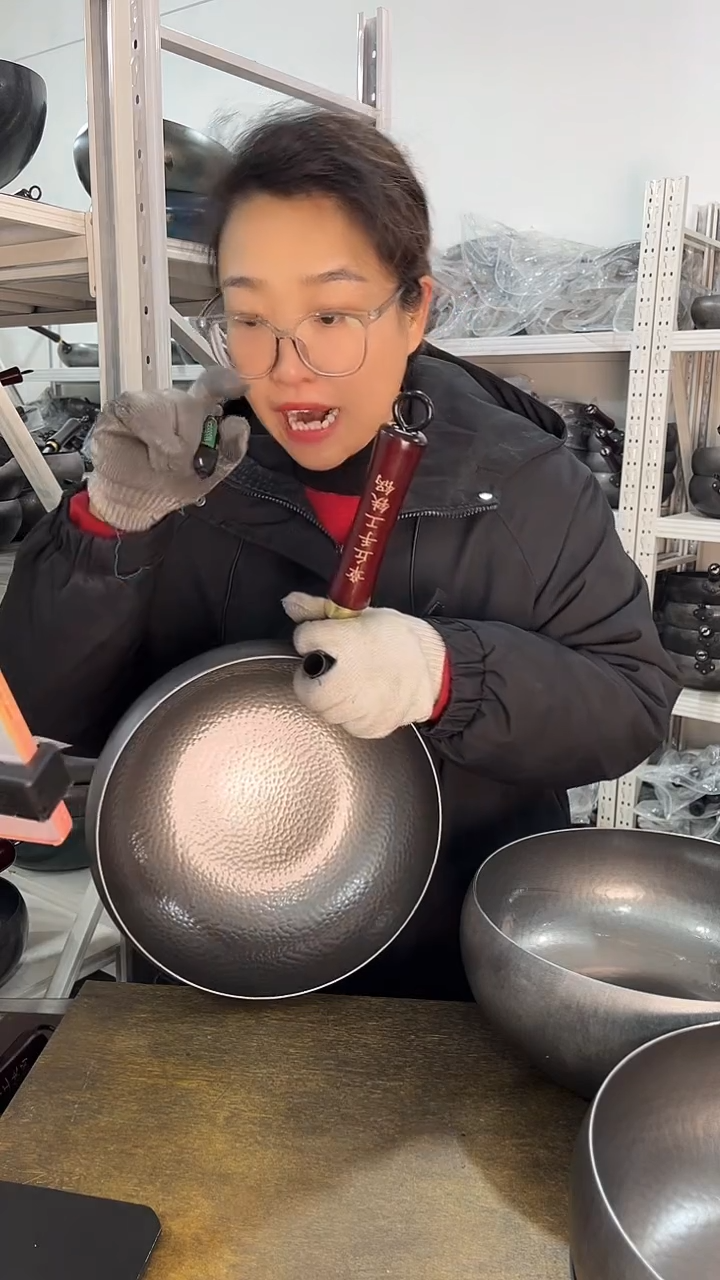 熟铁大*主28大肚锅