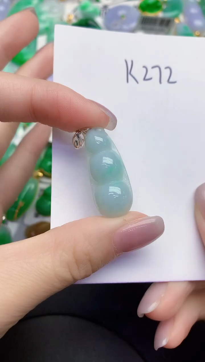 颈饰未镶嵌翡翠缅甸天然翡翠A货
