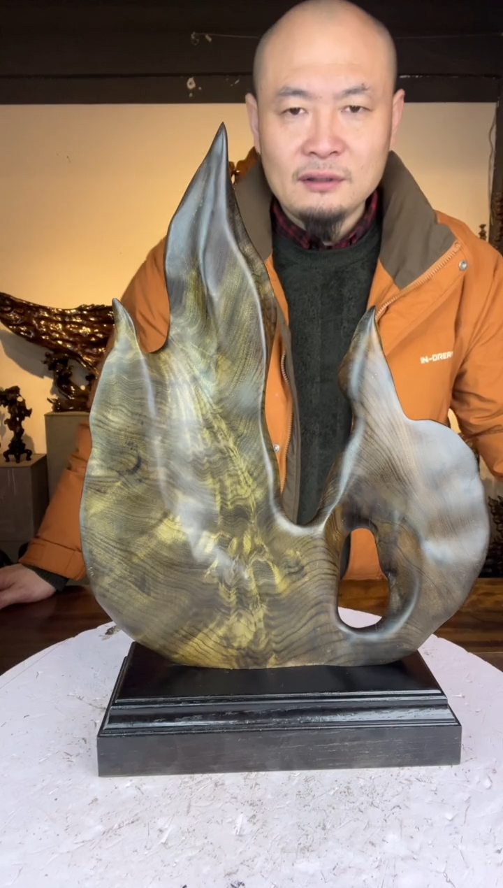 金丝楠龙*080金丝楠自然随型摆件