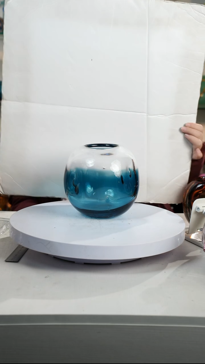 【闪购商品】琉璃【弘扬】高17轻奢琉璃花器微瑕福利