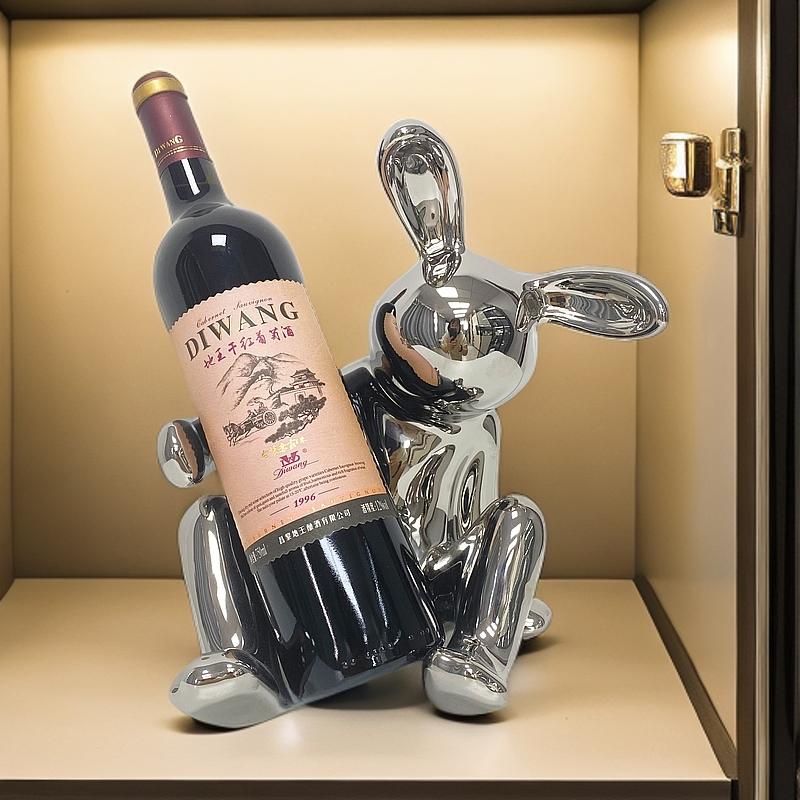 新品现代北欧创意兔子酒架酒柜装饰品摆件结婚礼物搬家乔迁新居
