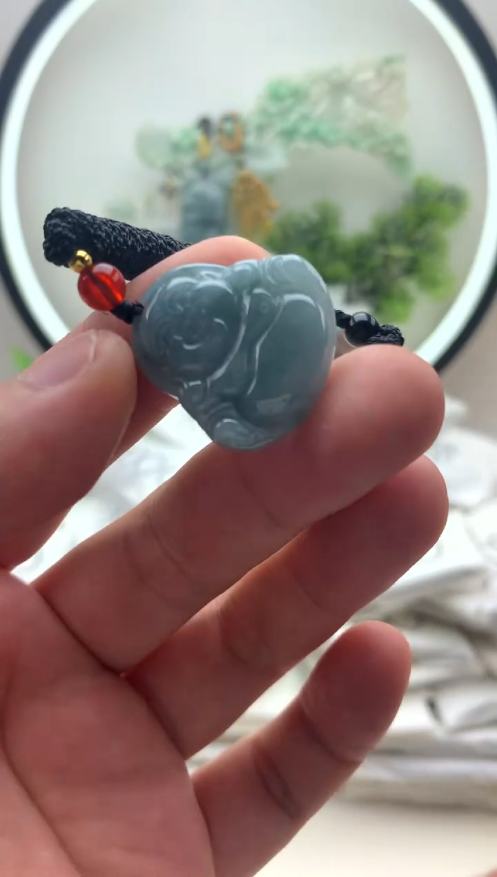 颈饰未镶嵌翡翠小佛公