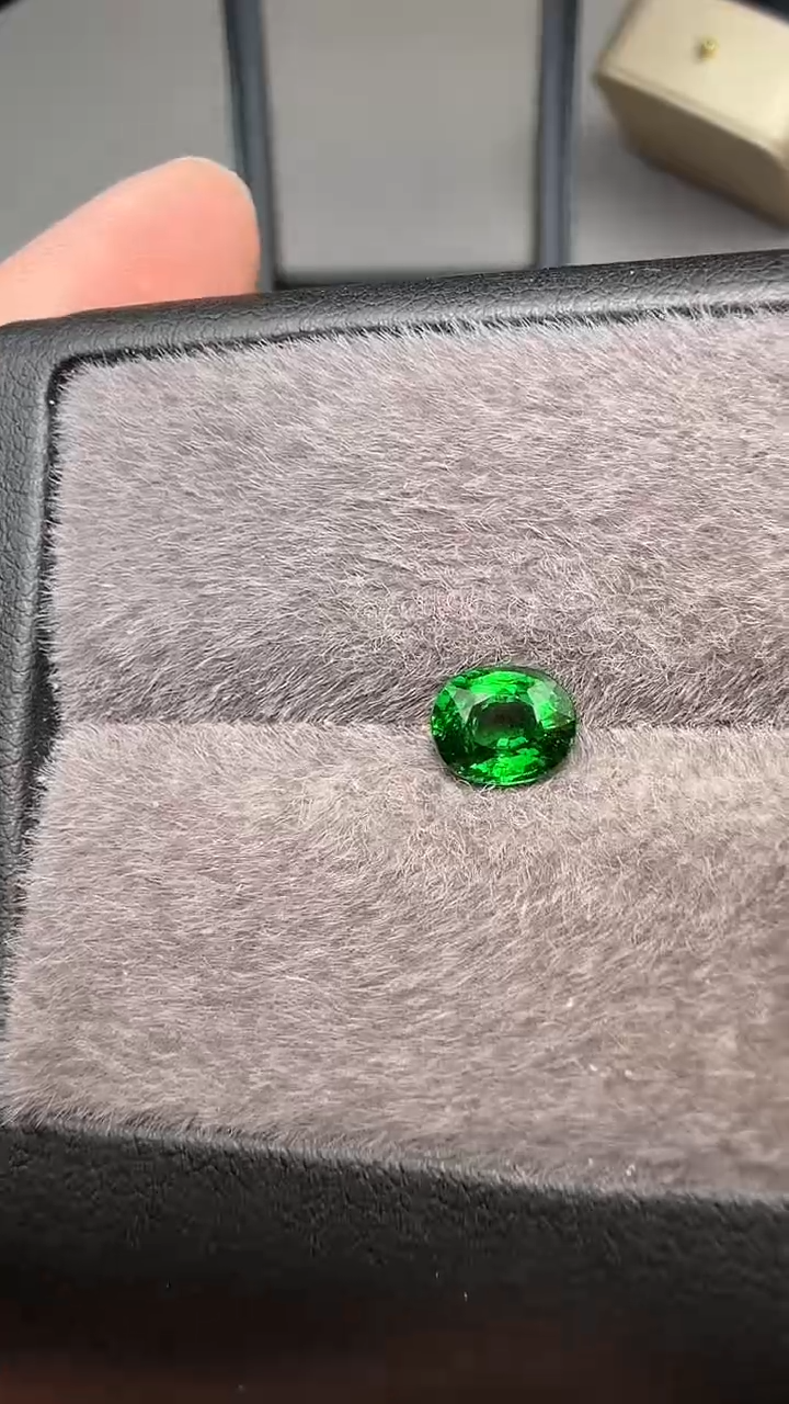 【闪购商品】石榴石（沙弗莱）裸石未镶嵌1ct-A736-1p