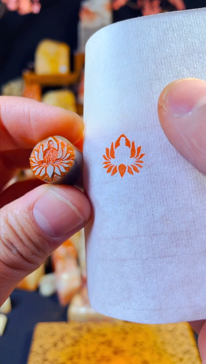 【闪购商品】巴林石印石手工篆刻《莲心佛》1.5圆