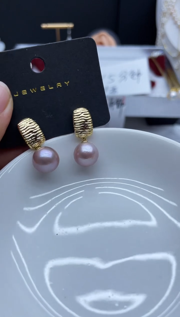 未镶嵌耳饰淡水珍珠多样性发其一