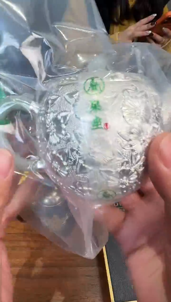 -杜*嘟'呆坐 錾刻浮雕向阳花开美人壶