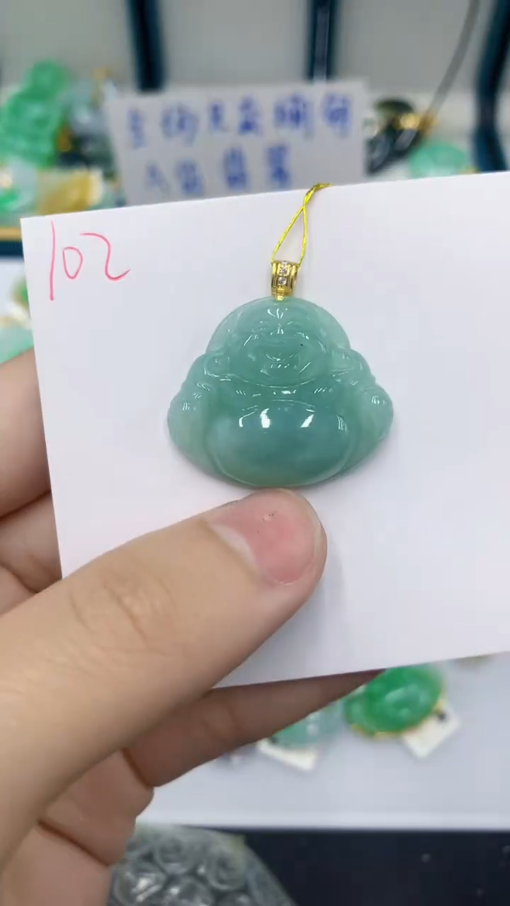 颈饰未镶嵌翡翠 翡翠