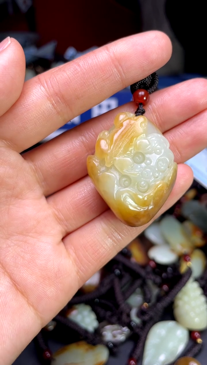 【闪购商品】和田玉颈饰未镶嵌123