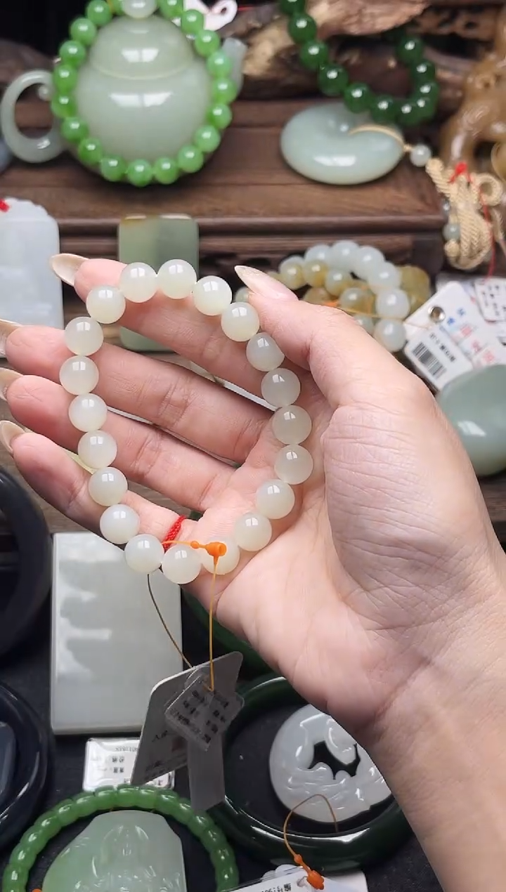 未镶嵌手串和田玉卡10新疆于田 圆珠9014778