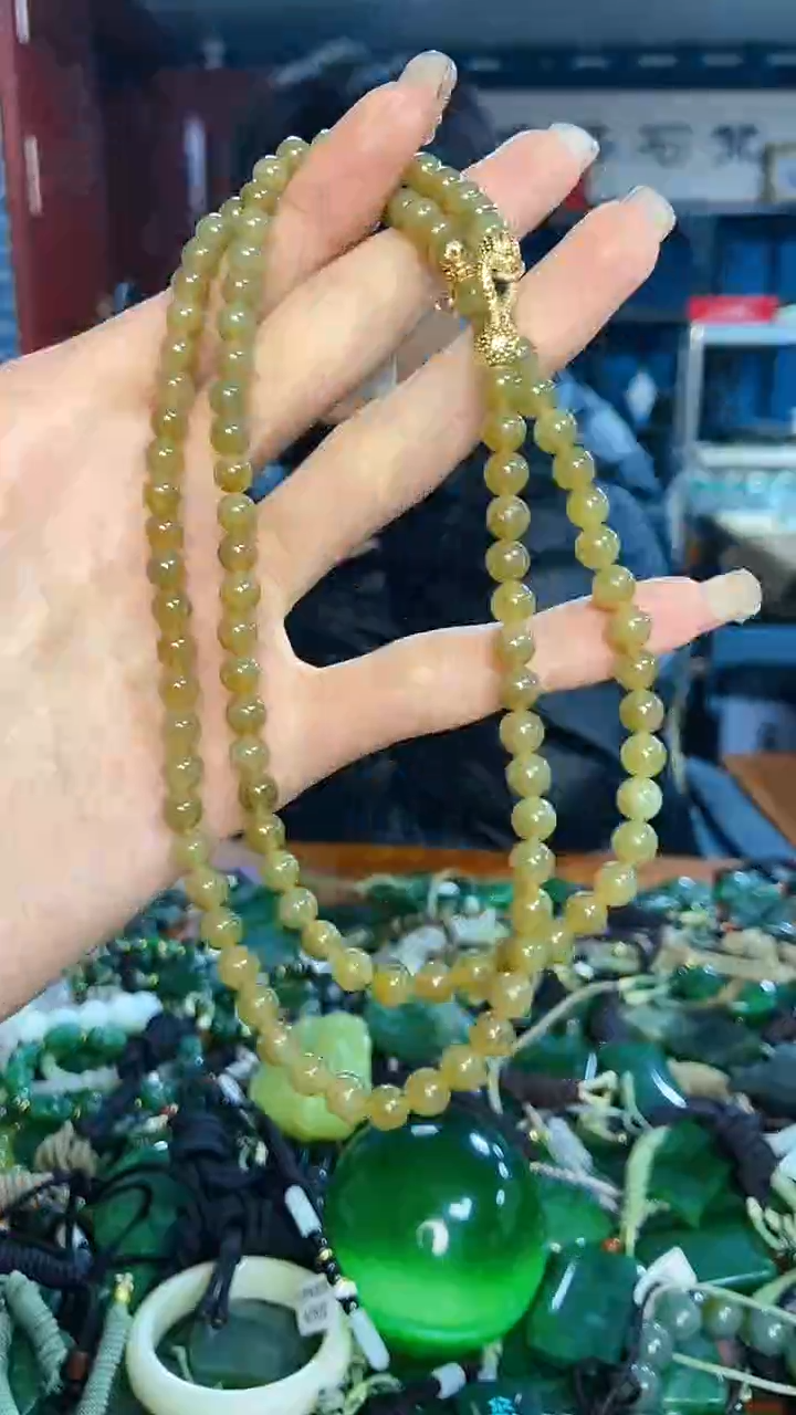 未镶嵌和田玉挂件1