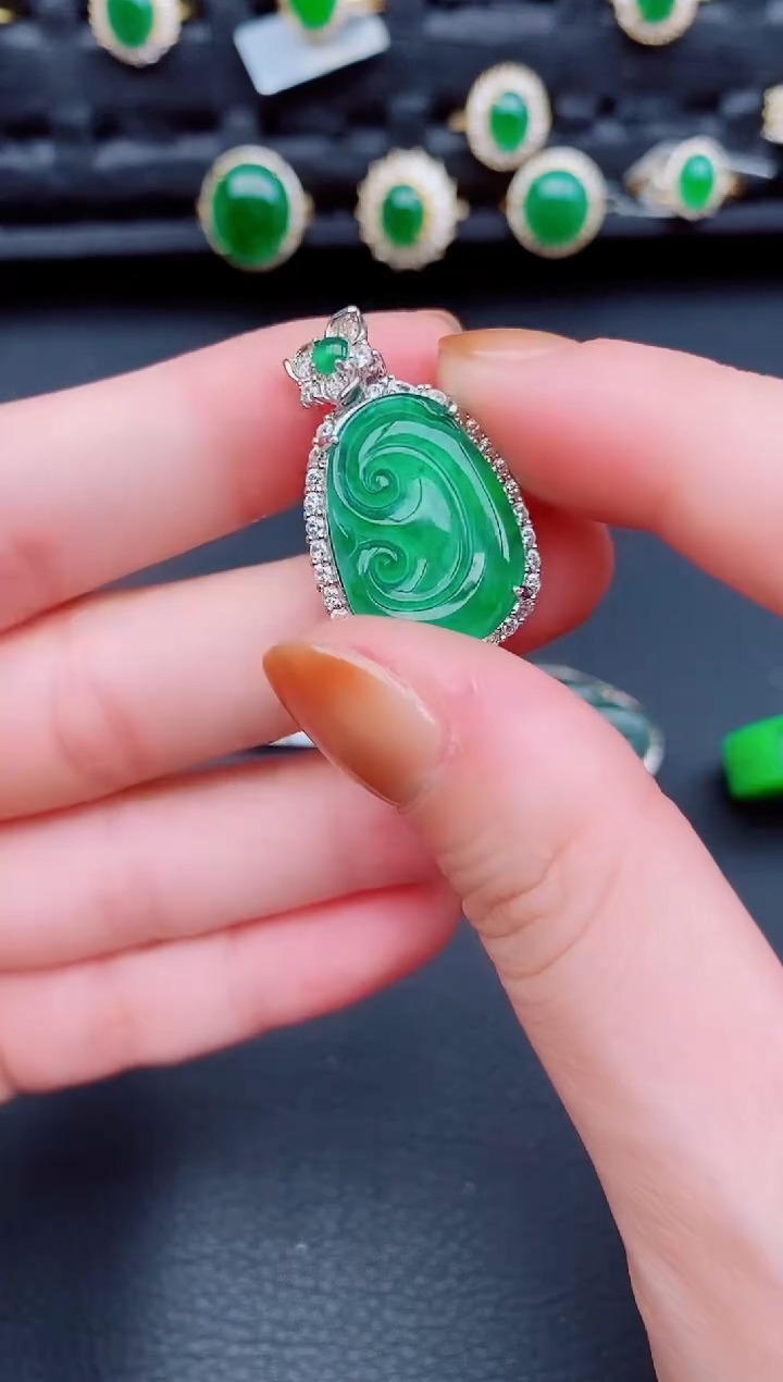 【闪购商品】翡翠颈饰银S925镶嵌天然a货翡翠447