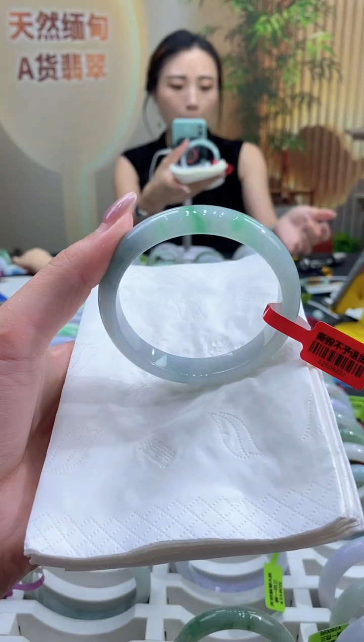 未镶嵌手镯翡翠000030481