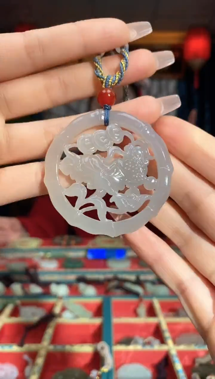 【闪购商品】和田玉颈饰未镶嵌呱呱来财