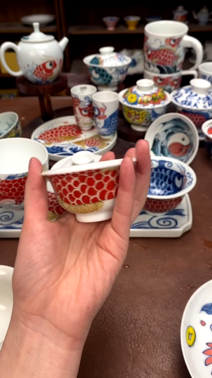 【闪购商品】红鱼压手杯（微瑕福利）景德镇昨明陶瓷