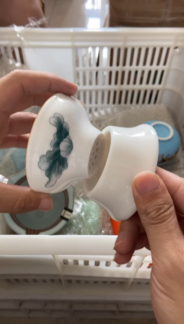杯无运费险有瑕疵的有点脏介意勿拍