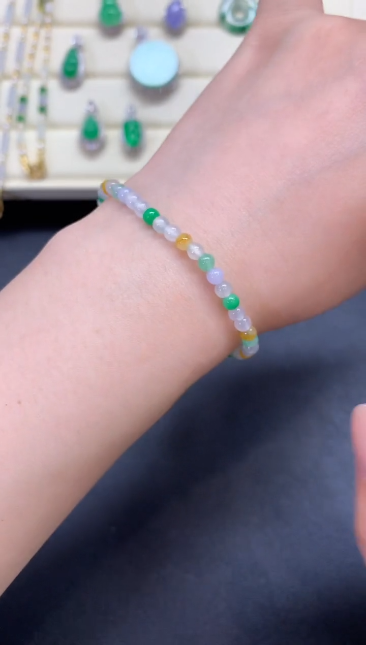 【闪购商品】翡翠未镶嵌颈饰A80       