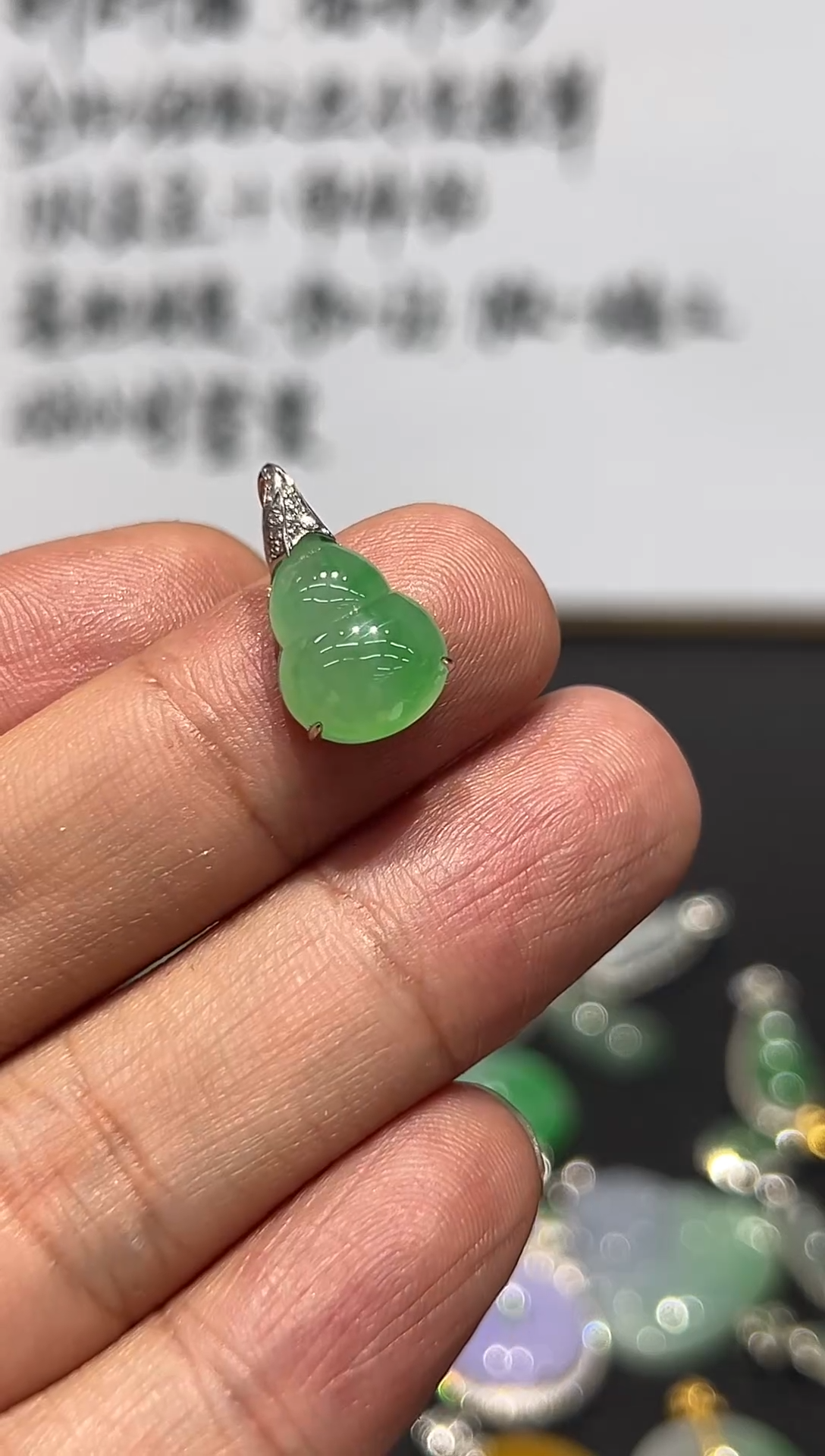 吊坠(不含链)18K金镶嵌翡翠缅甸a货翡翠葫芦18k金钻镶嵌