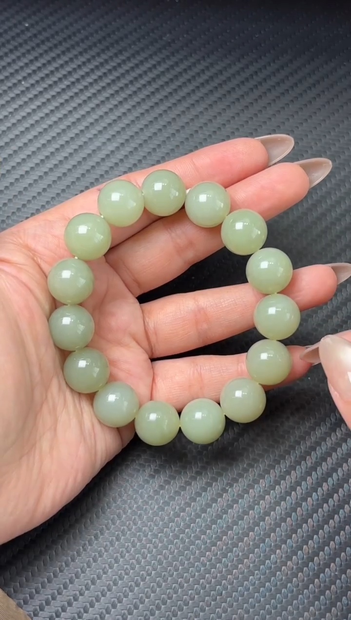 未镶嵌手串和田玉若羌微色差卡14m