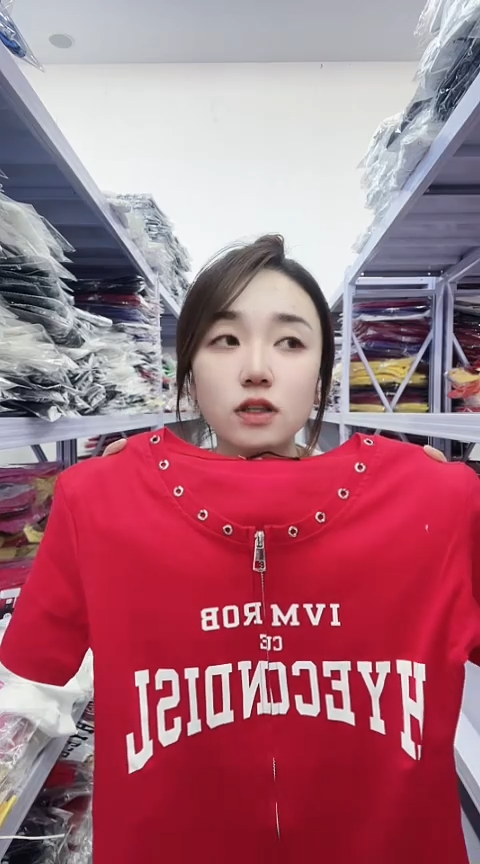 闪电购精品女装9570红M