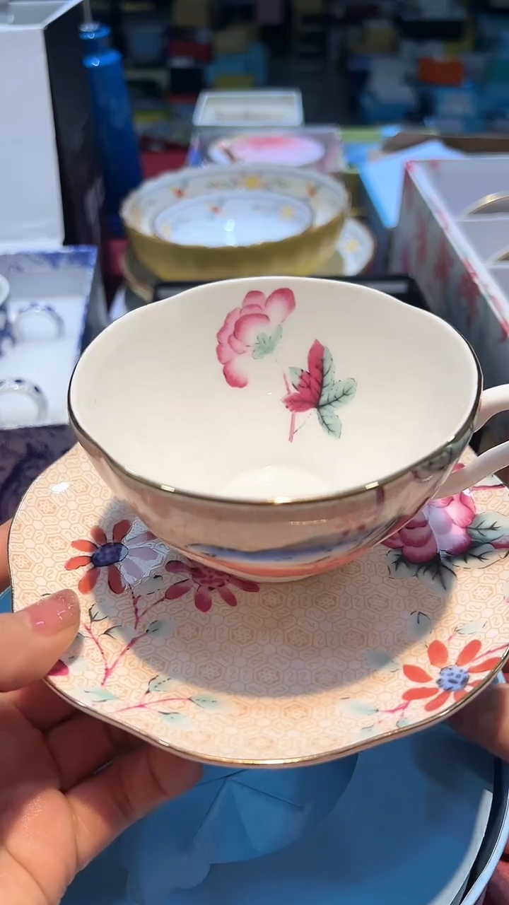 【闪购商品】瓷片锅碗瓢盆一件不剩