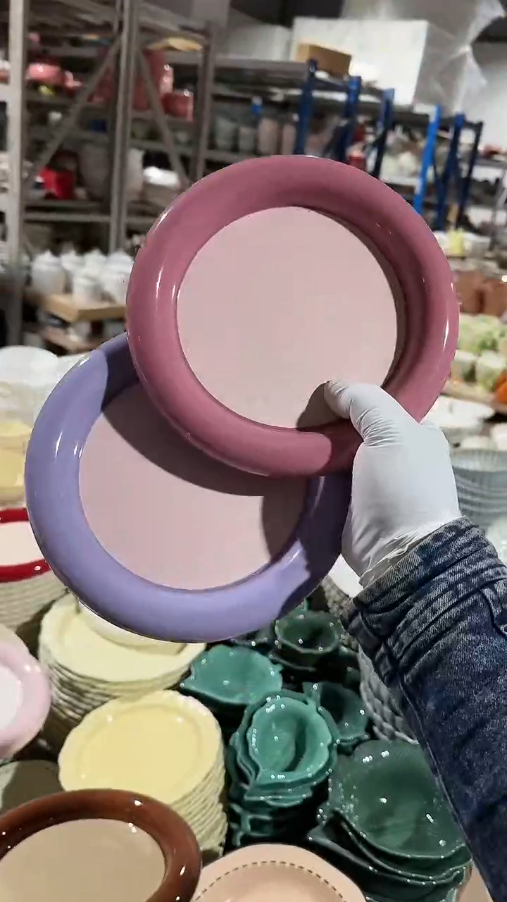 陶瓷2个胖胖盘微瑕 凑满20元包邮