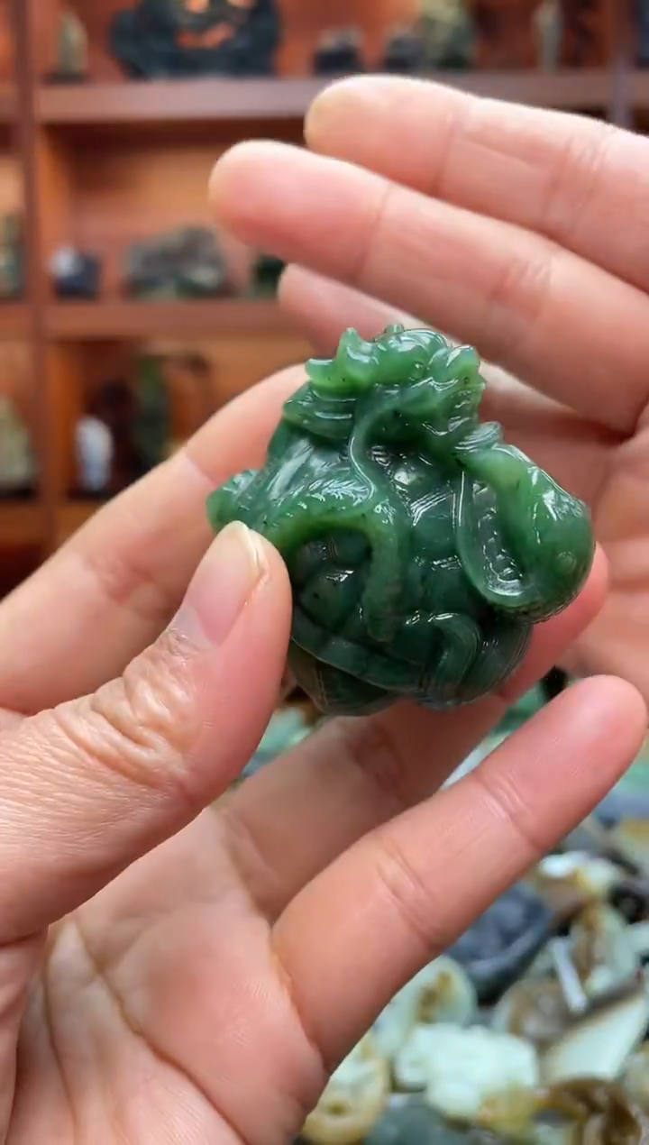 未镶嵌和田玉把件1