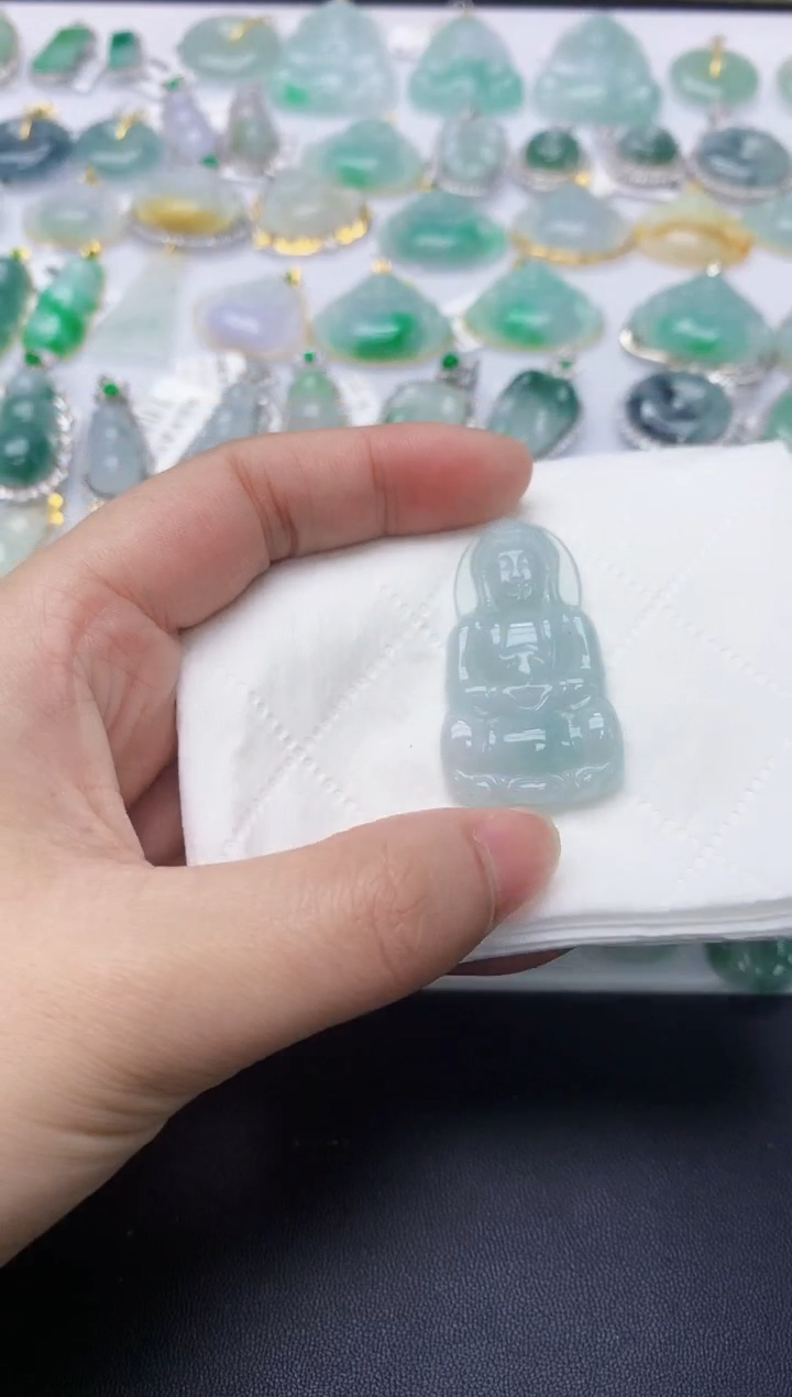 颈饰未镶嵌翡翠天然A货