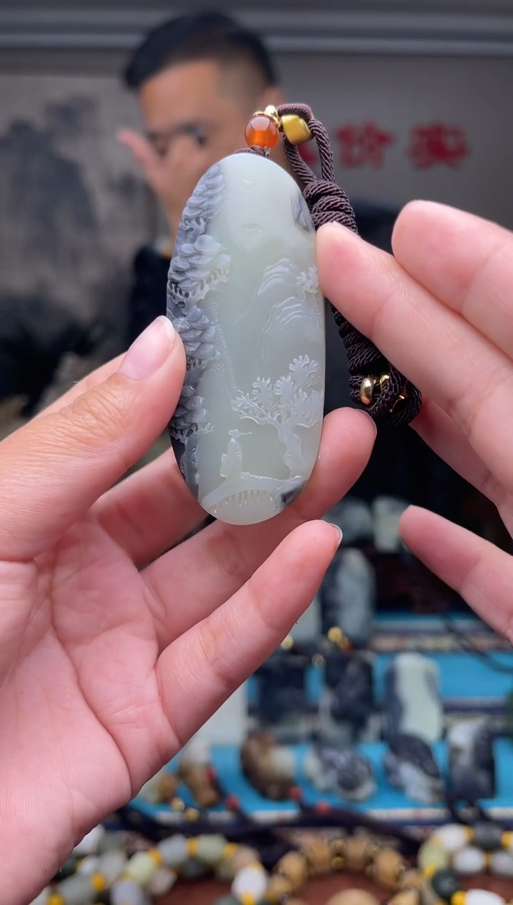 未镶嵌和田玉挂件1