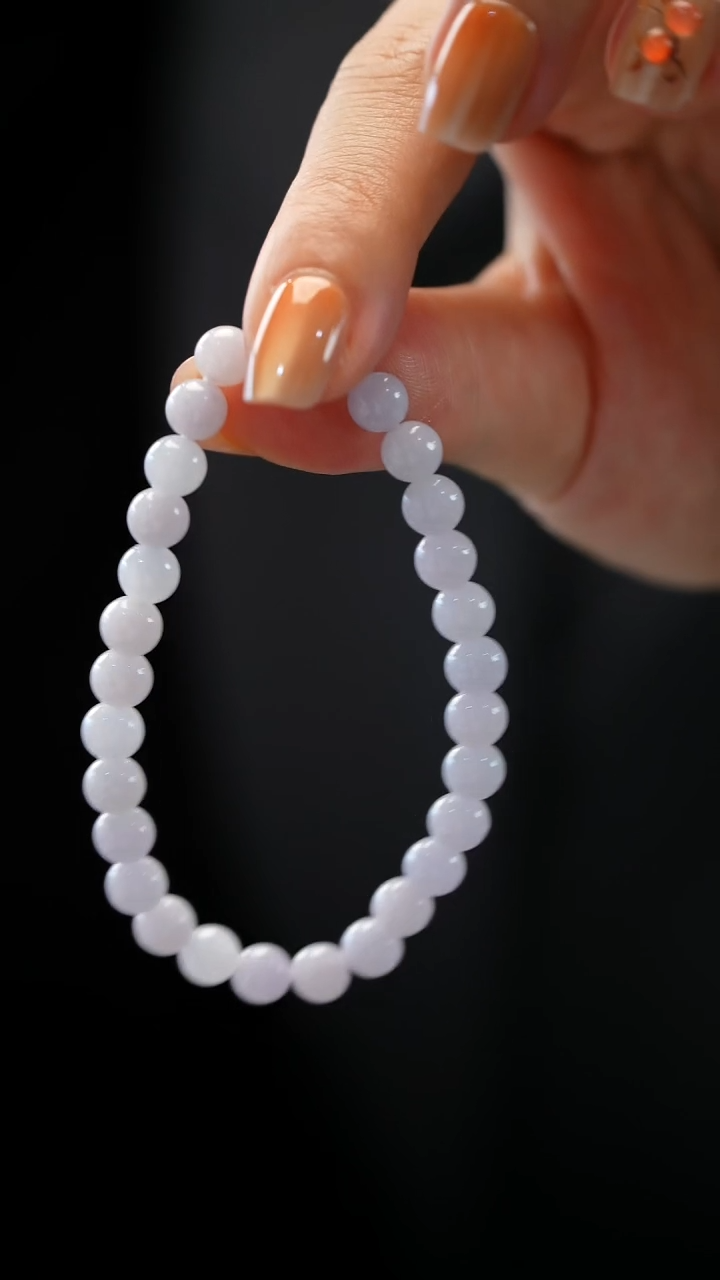 颈饰未镶嵌翡翠手串卡6+