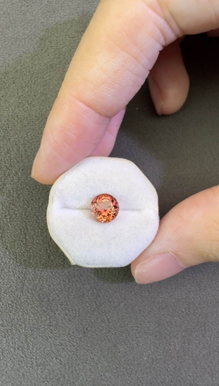 未镶嵌珠宝半成品碧玺1.11ct