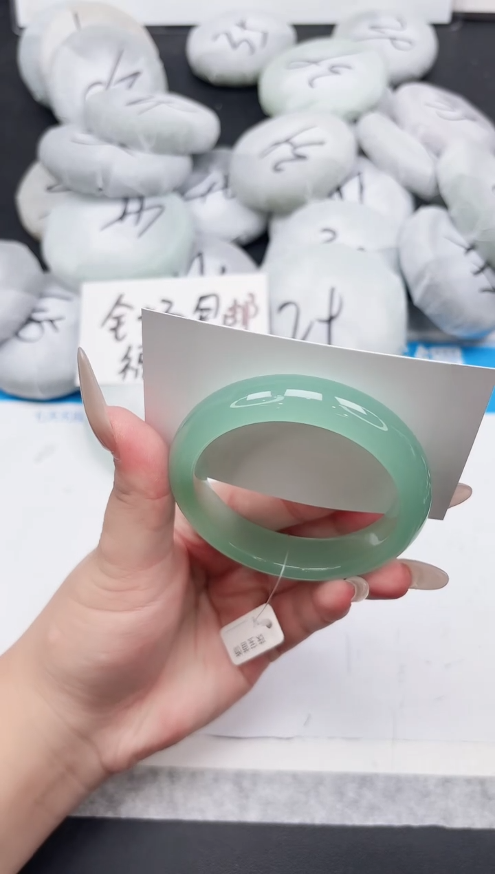 东凌女款手镯353-59.8